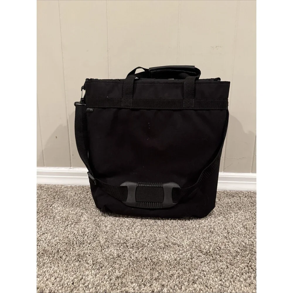 Chill N Go Insulated Black Wine Bag With Vox Vodka Logo